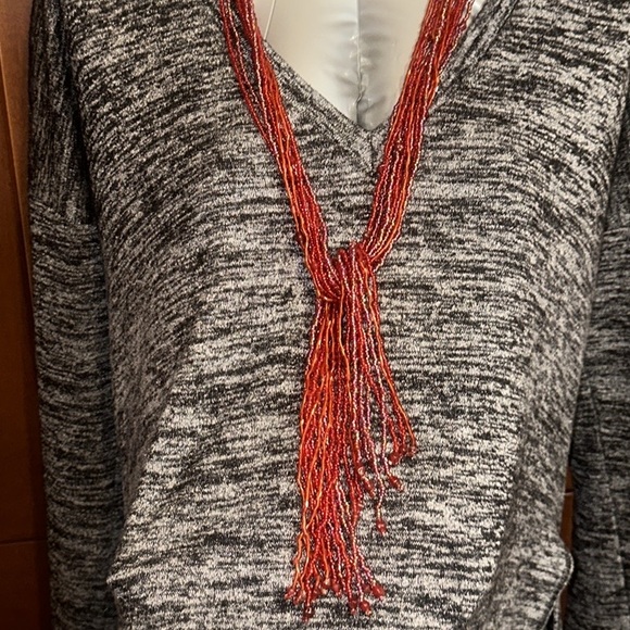 Lariat style multi strand beaded necklace - Picture 3 of 17
